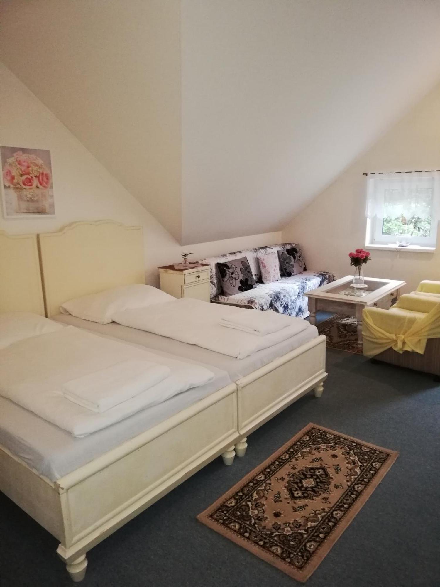 Hotel Kamenny Vrch Хомутов Стая снимка