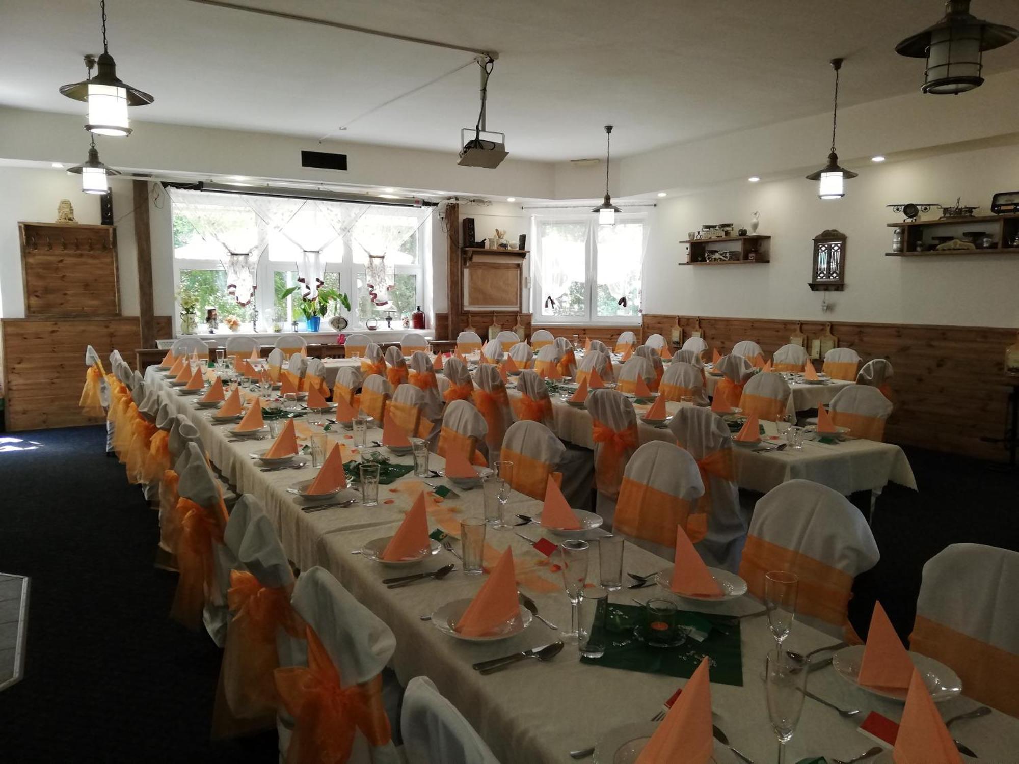 Hotel Kamenny Vrch Хомутов Екстериор снимка