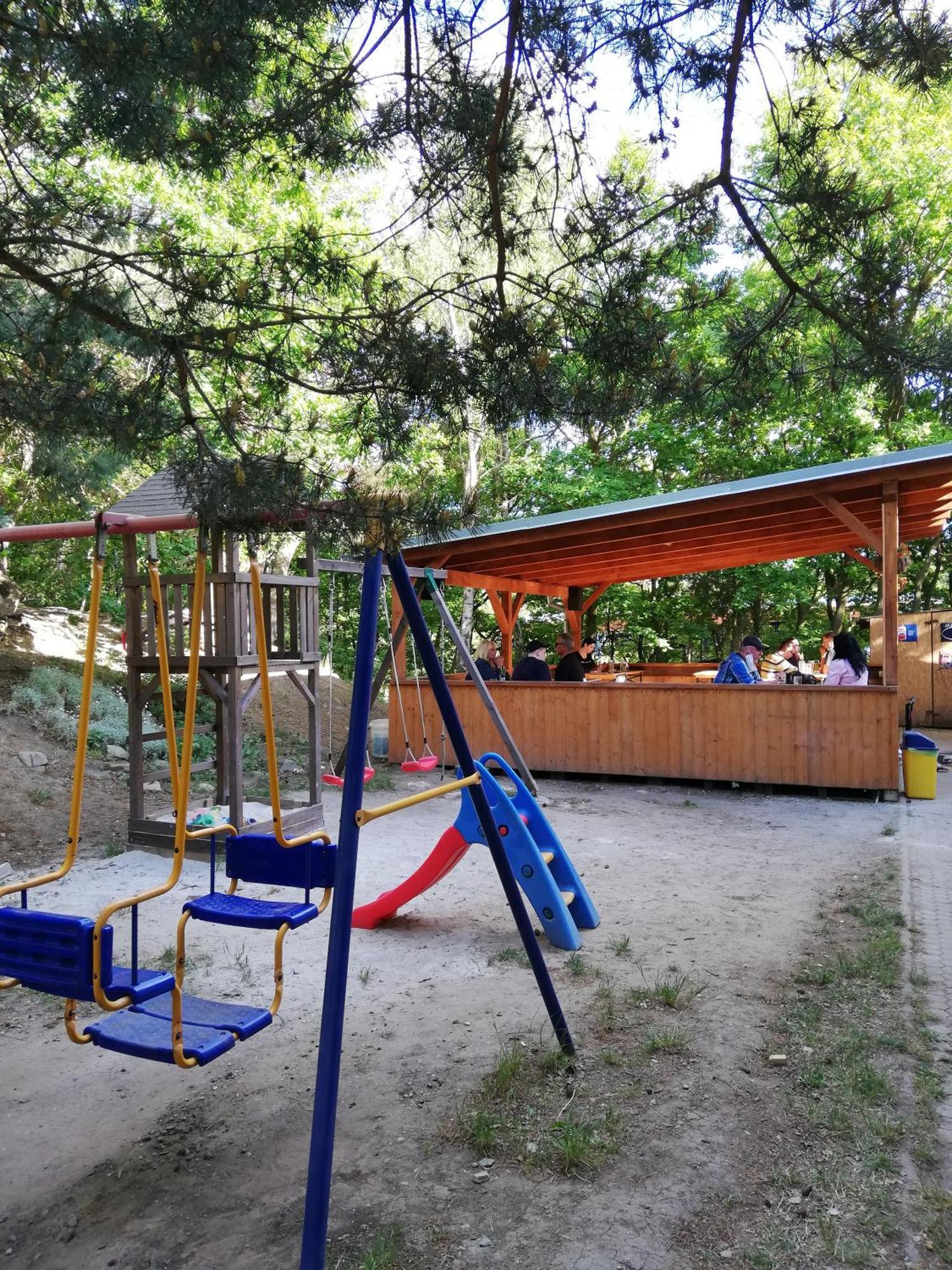 Hotel Kamenny Vrch Хомутов Екстериор снимка